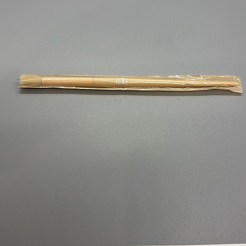Estate Beauty EEB03 - Eye Blending Brush New